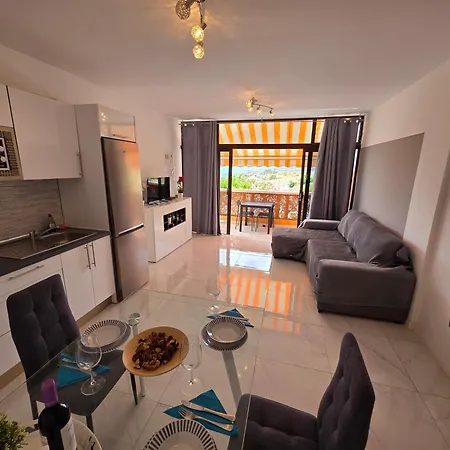 Ocean View With Breathtaking Sea View, Family Friendly, Terrace, Wifi, Sat-tv