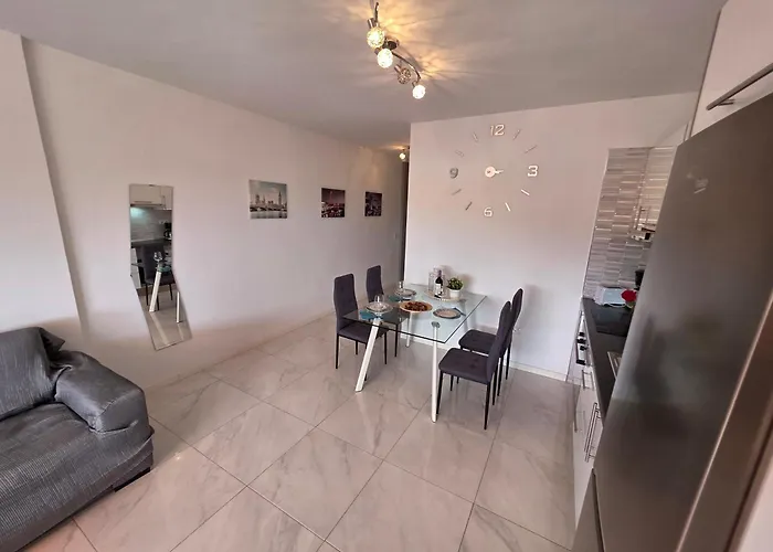 Ocean View With Breathtaking Sea View, Family Friendly, Terrace, Wifi, Sat-tv Апартаменты