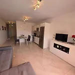 Apartamento Ocean View With Breathtaking Sea View, Family Friendly, Terrace, Wifi, Sat-tv *