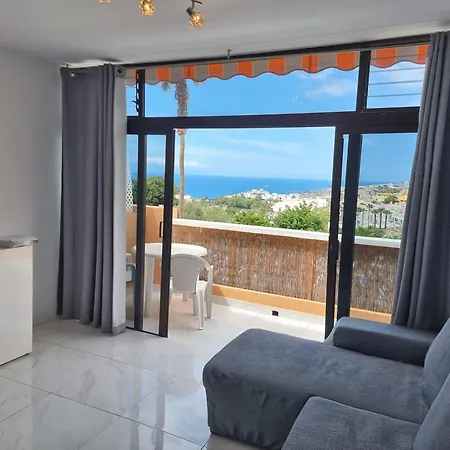 Ocean View With Breathtaking Sea View, Family Friendly, Terrace, Wifi, Sat-tv Lejlighed *