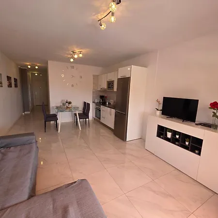 Lejlighed Ocean View With Breathtaking Sea View, Family Friendly, Terrace, Wifi, Sat-tv *